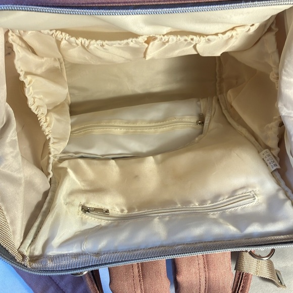 Hafmall Brown & Gray backpack diaper bag. Very Good to Excellent Condition. - Picture 6 of 14